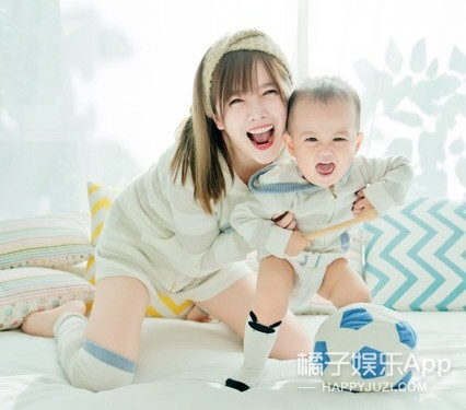 06超女厉娜比赛现场,06超女厉娜海选视频