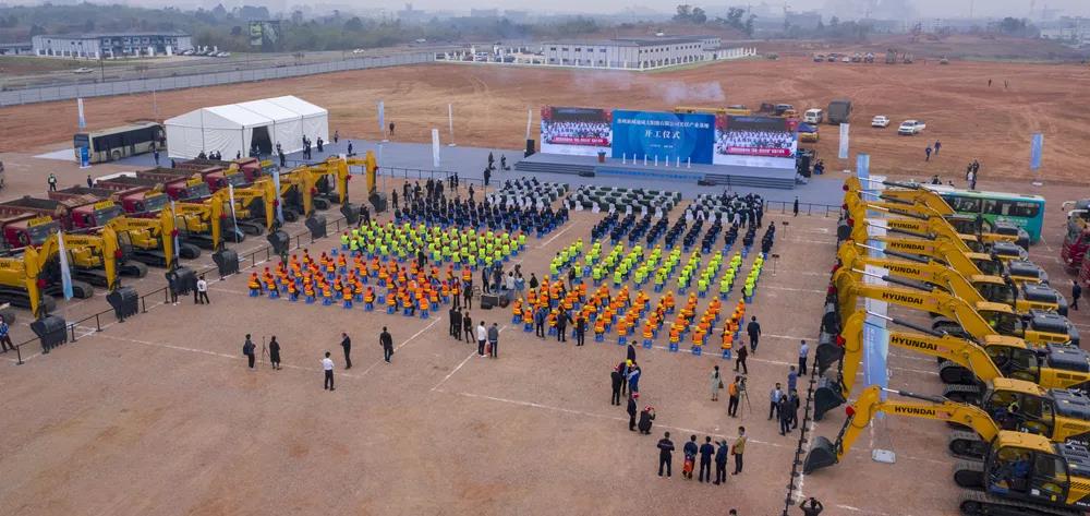 通威太阳能成都基地五期,打造千亿光伏产业链