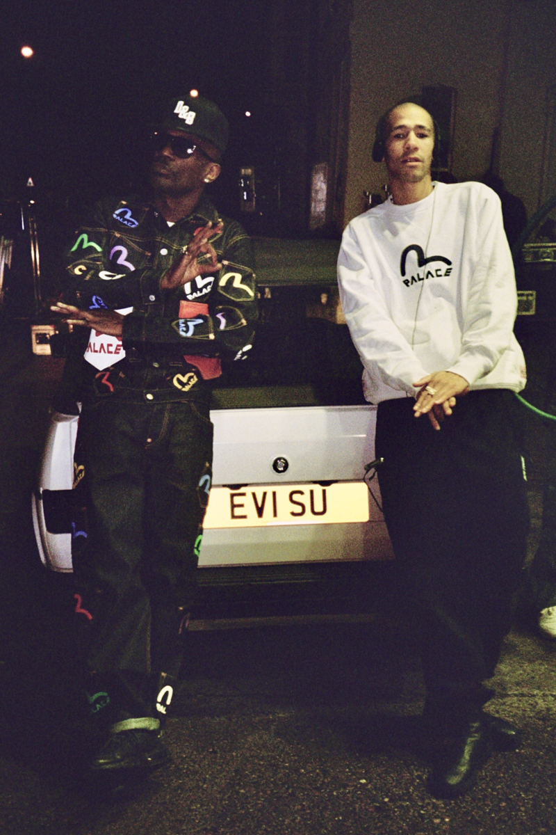 palace和evisu联名卫衣,palacexadidas最新联名系列