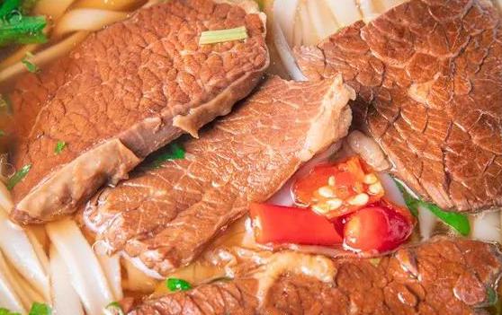 除了一碗米粉长沙人还怎么吃早餐,长沙人的早餐从吃第一碗粉开始