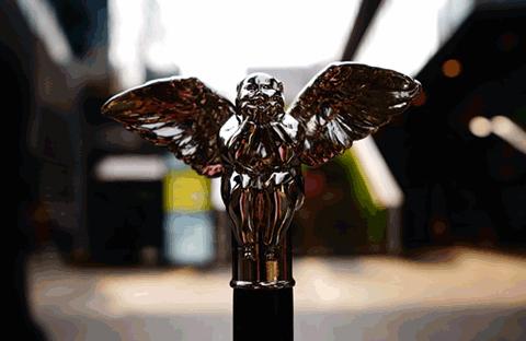 雨伞劳斯莱斯原声,劳斯莱斯最便宜的一款雨伞