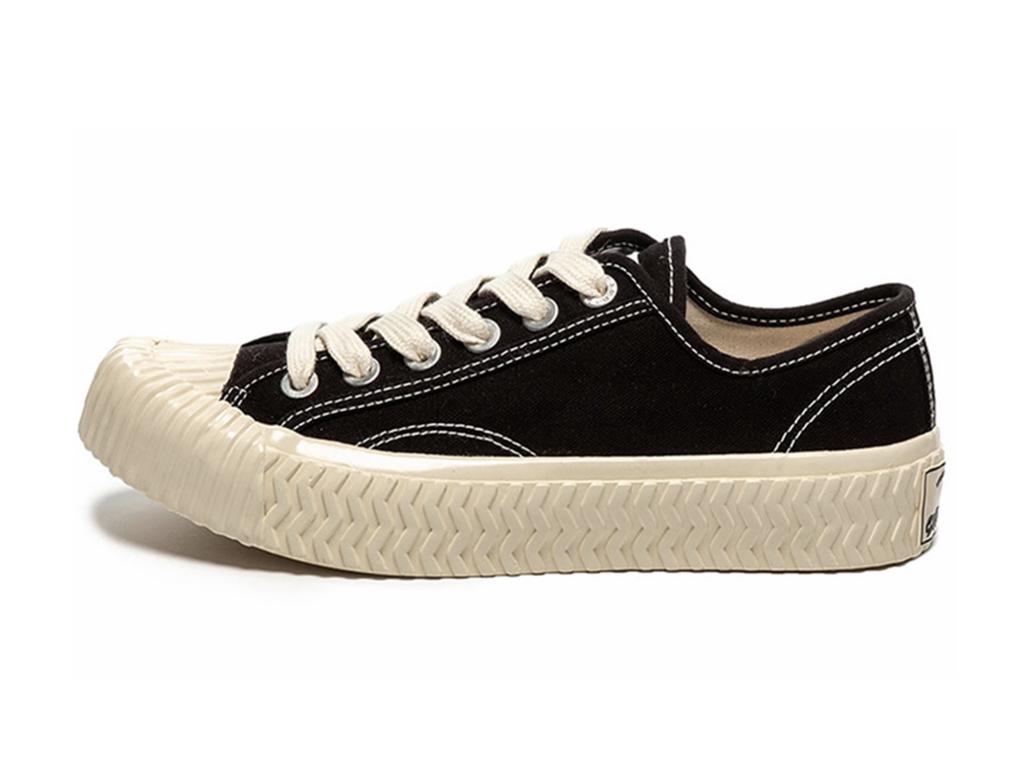 球鞋还得看搭配小众的宝藏鞋款,新款球鞋推荐高颜值性价比高