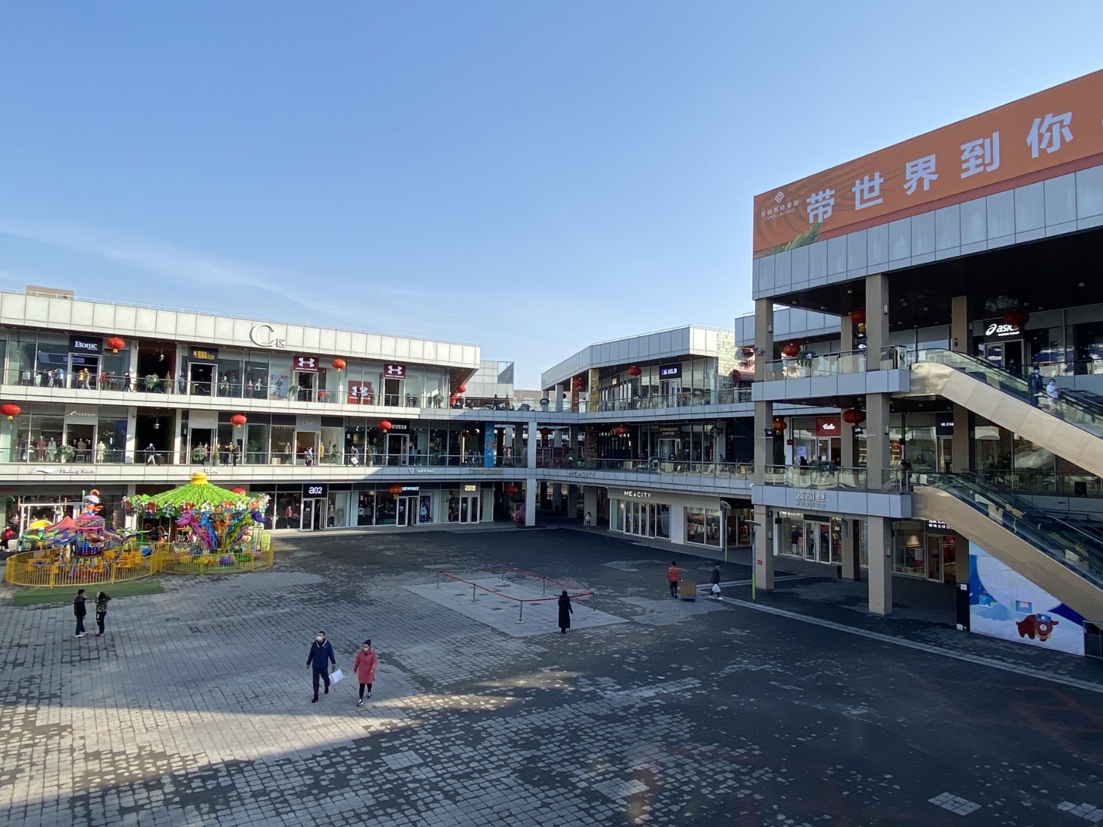 奥特莱斯周边的规划与发展,奥特莱斯烂尾了还能发展起来吗