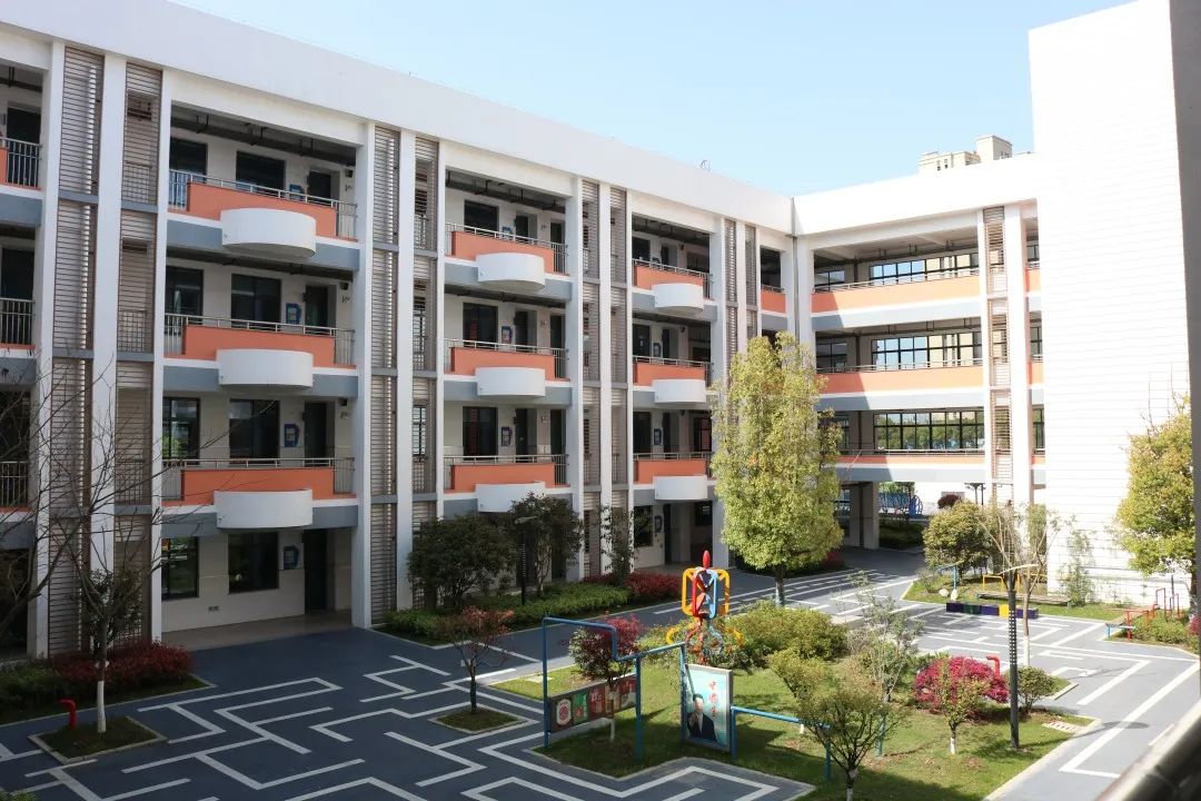 四月校园联谊,四月相聚