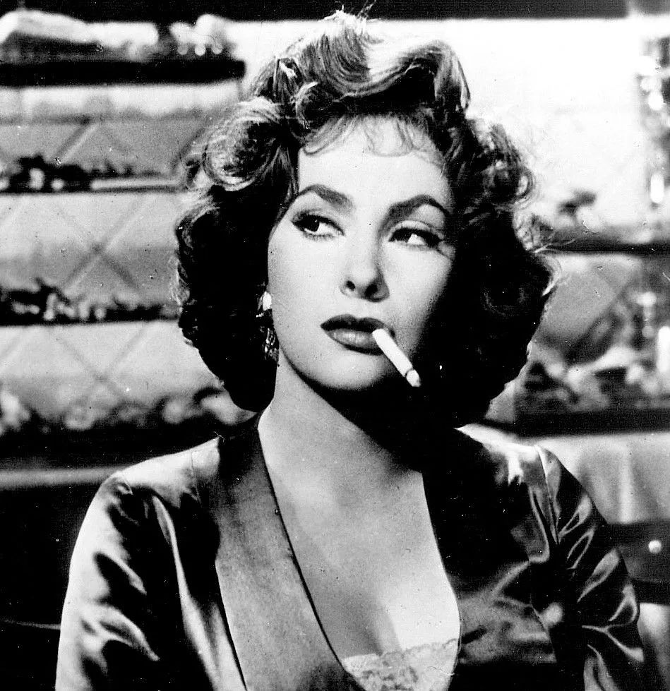 意大利美人都是上帝眷顾的*物尤**