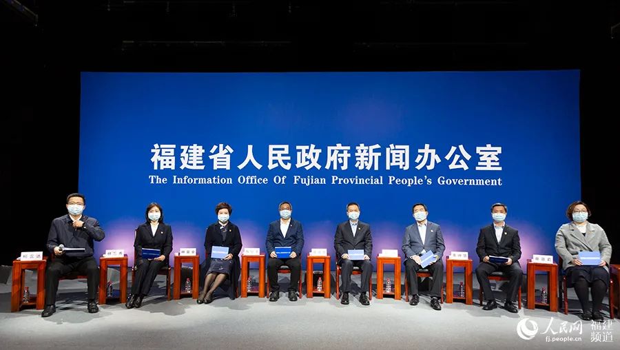 致敬！福建最美的“逆行者”