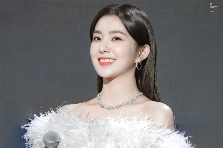 韩国女团神颜裴珠泫ins,韩国裴姐同款服装