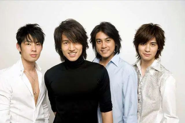 偶像男团成员颜值,现在的男团颜值都这样了吗