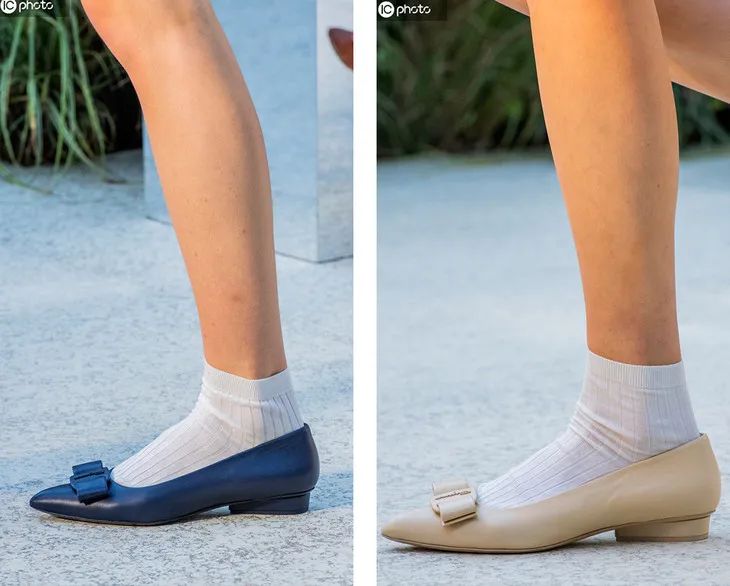 配饰狂|杨幂的终极时髦秘籍，10块钱帮你给腿整容