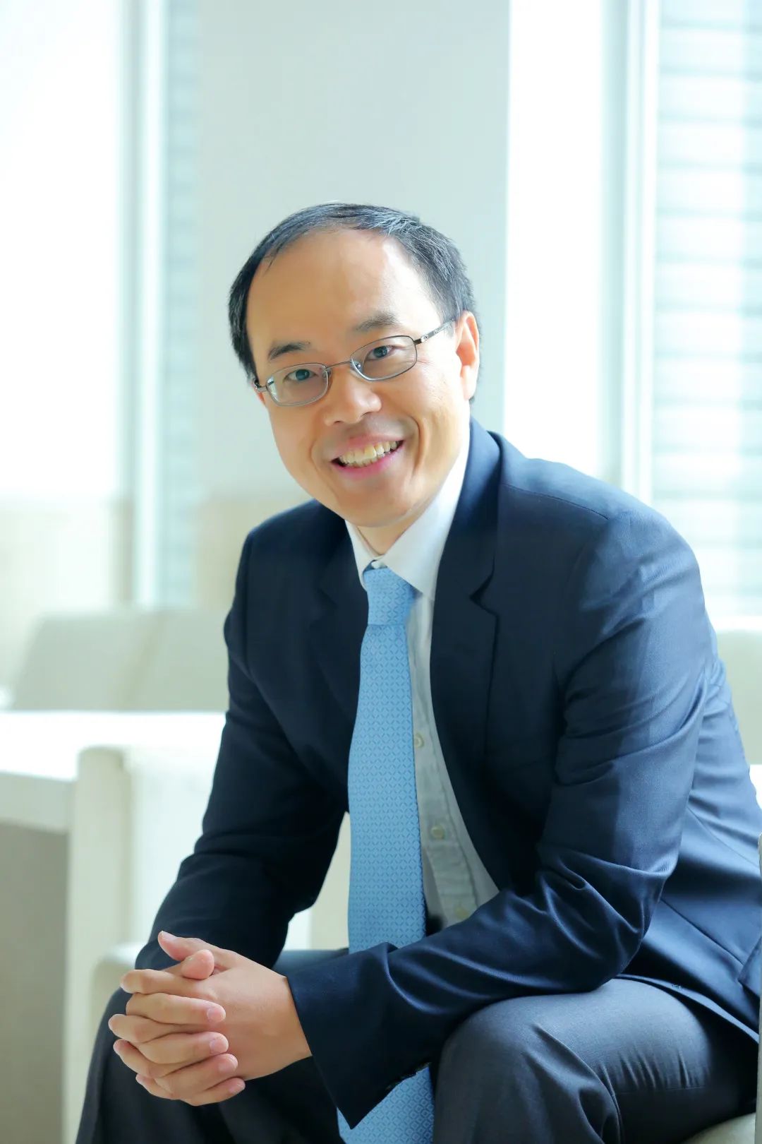 APP与网页端的口碑评价,哪个更靠谱?|学术光华