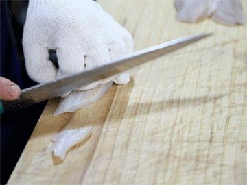 体内驱虫致癌案例,女子体内取出活虫原来吃了这道菜