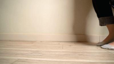 不易掉跟的船袜 (防掉后跟船袜)