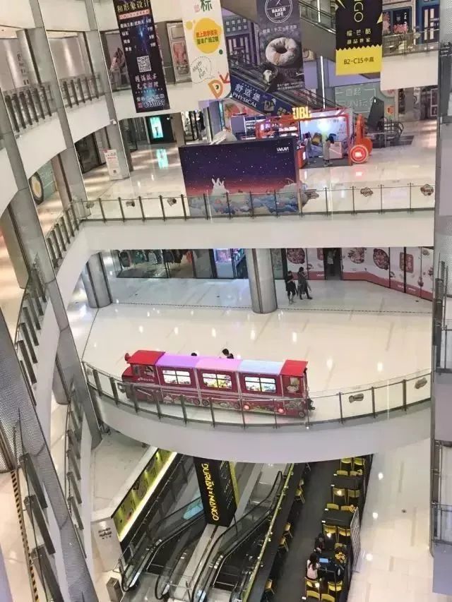 巴黎春天上海门店多少家,上海巴黎春天长宁店还营业吗