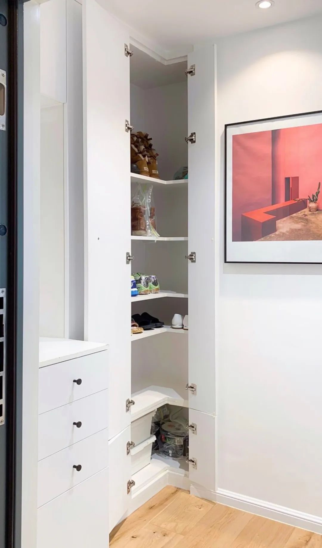 小家、乱家1秒变干净的方法被她找到了!都给老娘进柜