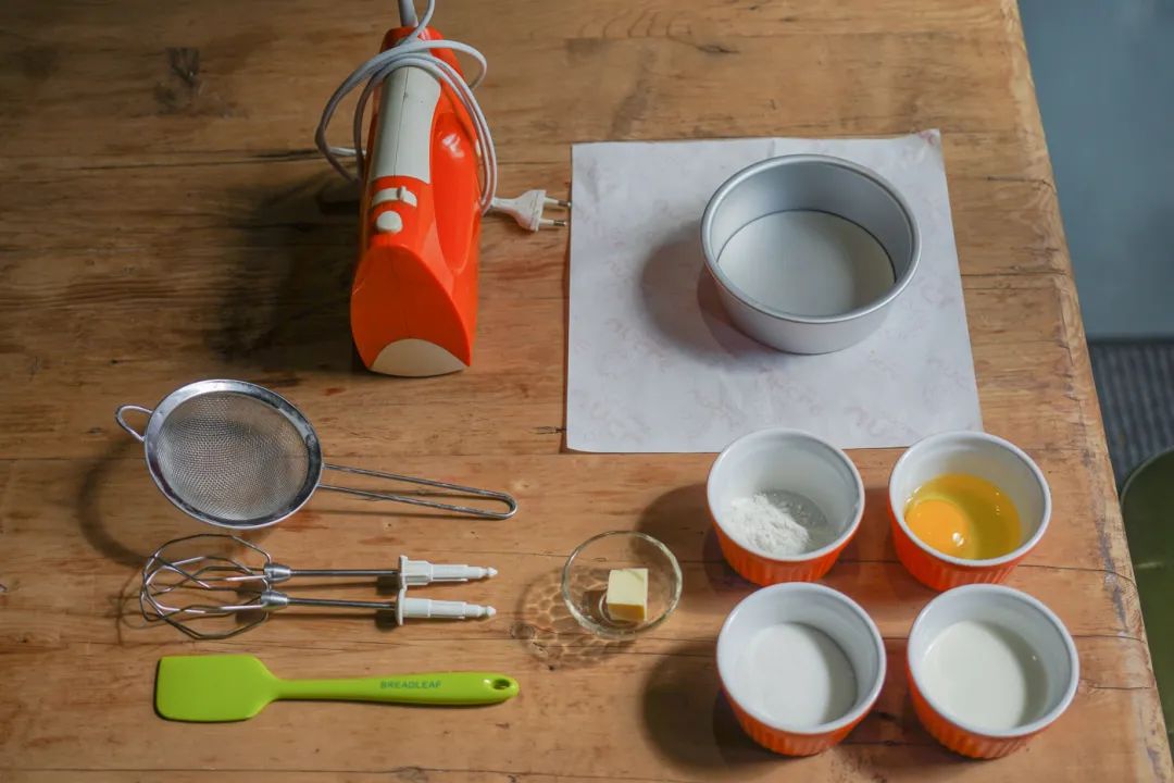 电饭锅芝士蛋糕最简单的做法,教你做现在超火的芝士蛋糕