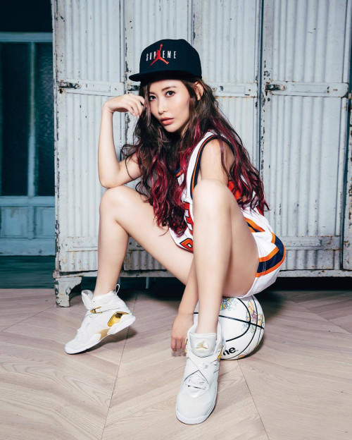 蝴蝶姐姐简恺乐素颜,蝴蝶姐姐简恺乐身材照