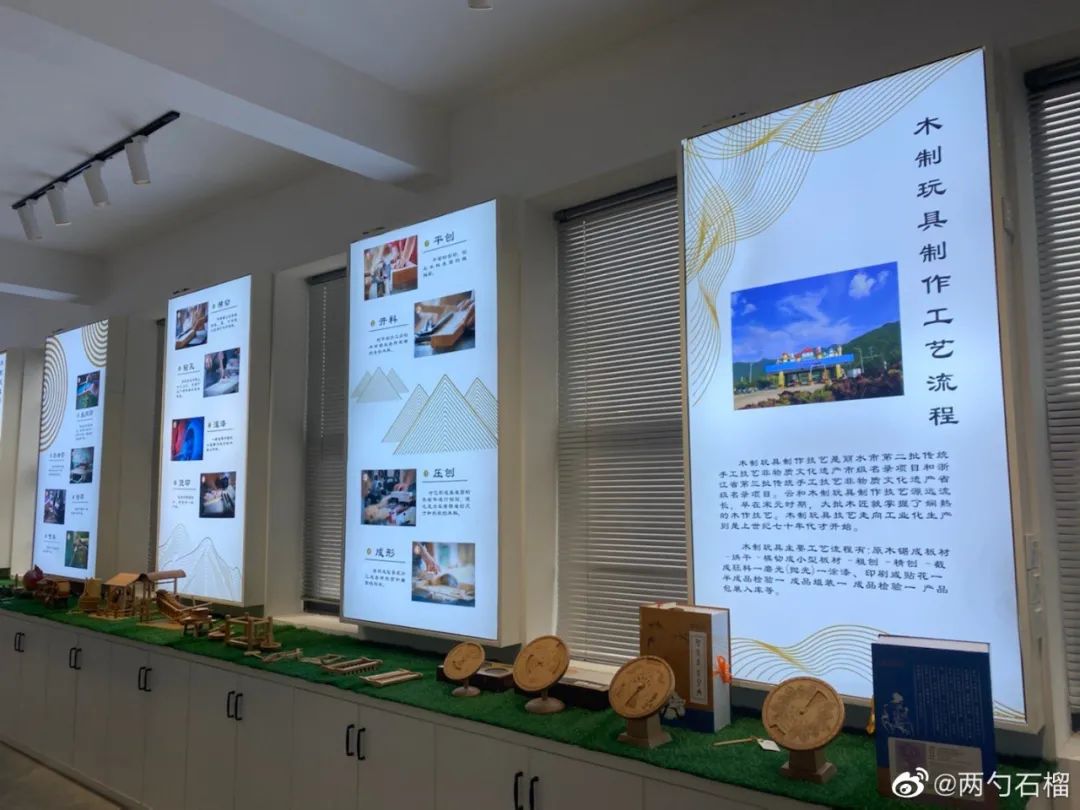 浜戝拰闈為仐,涓変唬鎵嬭壓浜虹殑鍧氭寔