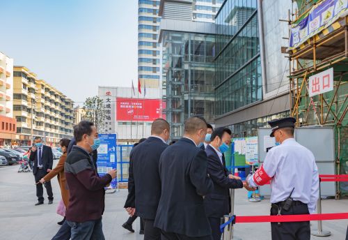 新长江访谈∣2020,新荷花池迎来“大成蝶变”——成都嘉润置业有限责任公司董事长陈先德专访