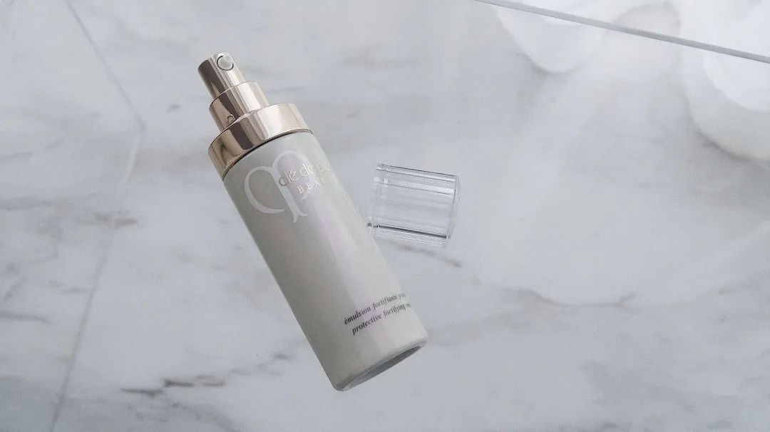 玻璃瓶水瓶1500ml空瓶,朝三暮四大水瓶图片