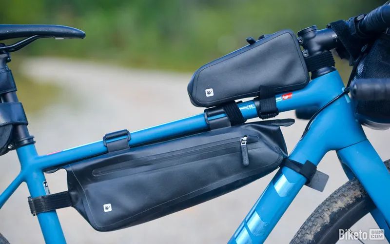 公路车怎么装骑行包,骑行工具包需要放什么