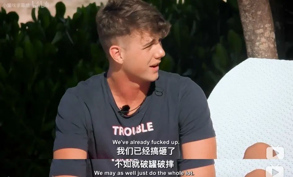 浼犺涓殑杩愬姩瑙嗛,澶氫汉鍥綋杩愬姩