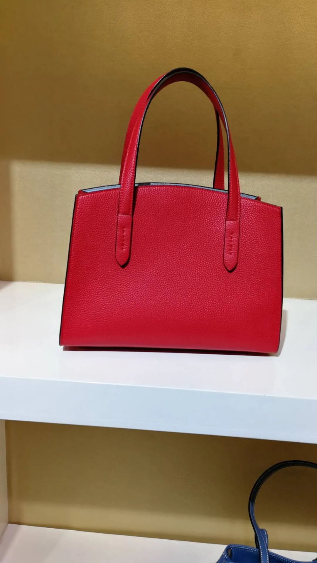 淄博超便宜女装,山东省淄博市女装品牌折扣