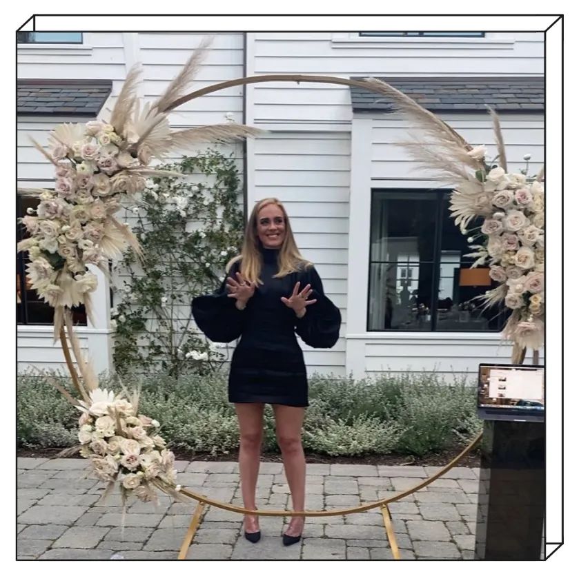 adele瘦身成功后,adele瘦了和胖了唱歌对比