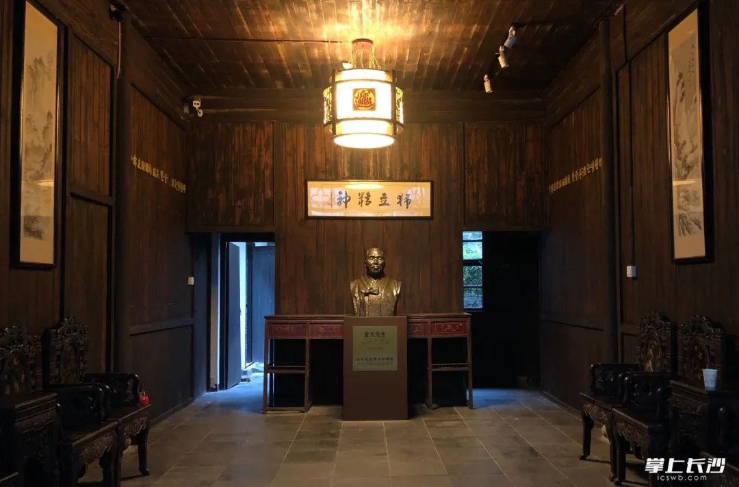 何立伟:收拾金瓯一片——开福老城区记游