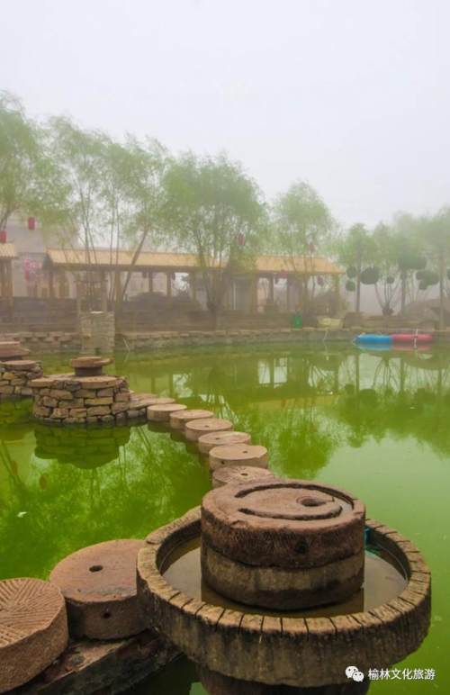 赤牛坬景区表演时间,赤牛坬景区这几天还能去玩吗