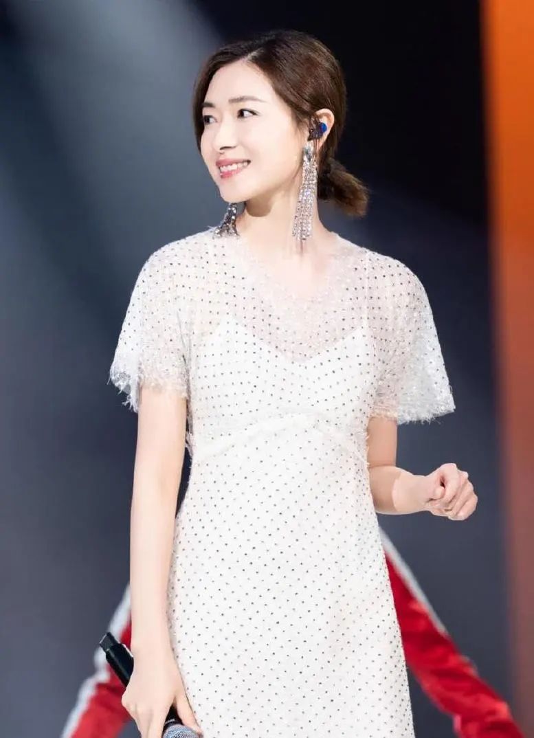 你还在死磕这些大众街香？就不怕男朋友上错床吗