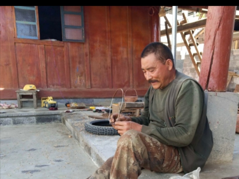 温暖保山:绰号叫“憨巴”,但是我的二叔一点都不憨