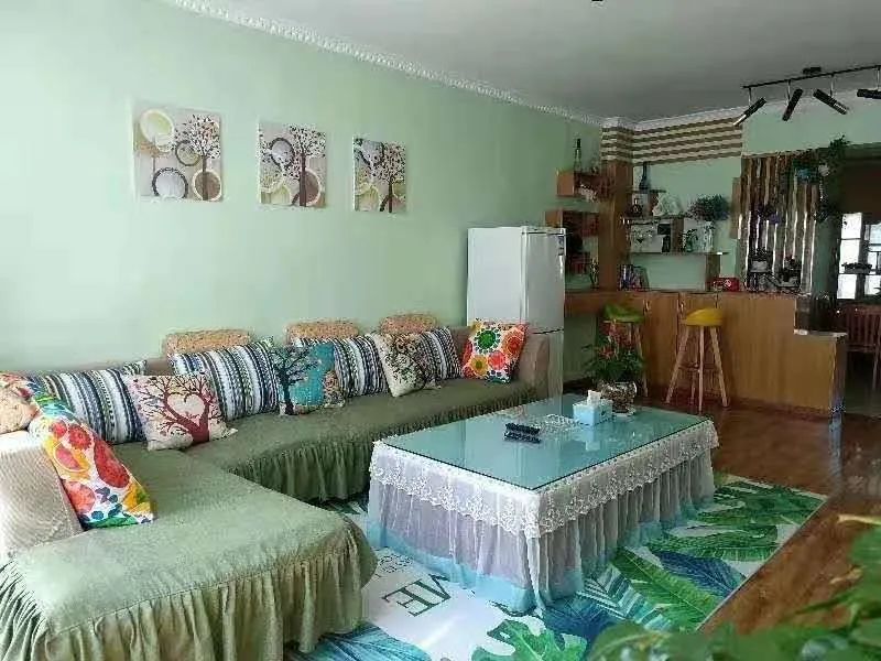 急售2室2厅一厨一卫,县城中心地段二室一厅出售