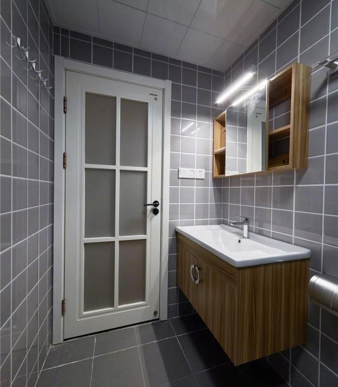 现代简约风格90平米二房装修图,现代简约风装修二室南北通透户型