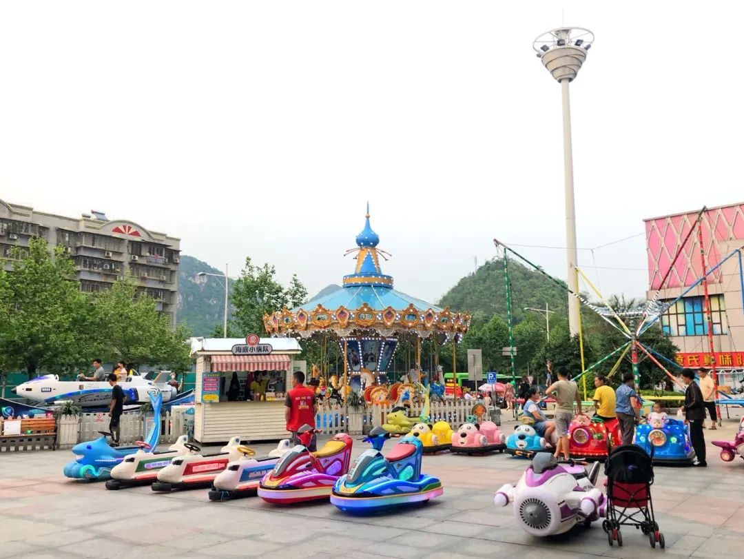 逛吃游玩的城市,城中区地标建筑推荐