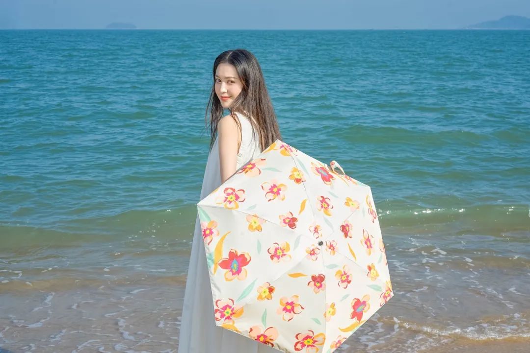 林允拍摄杂志封面,林允拍杂志