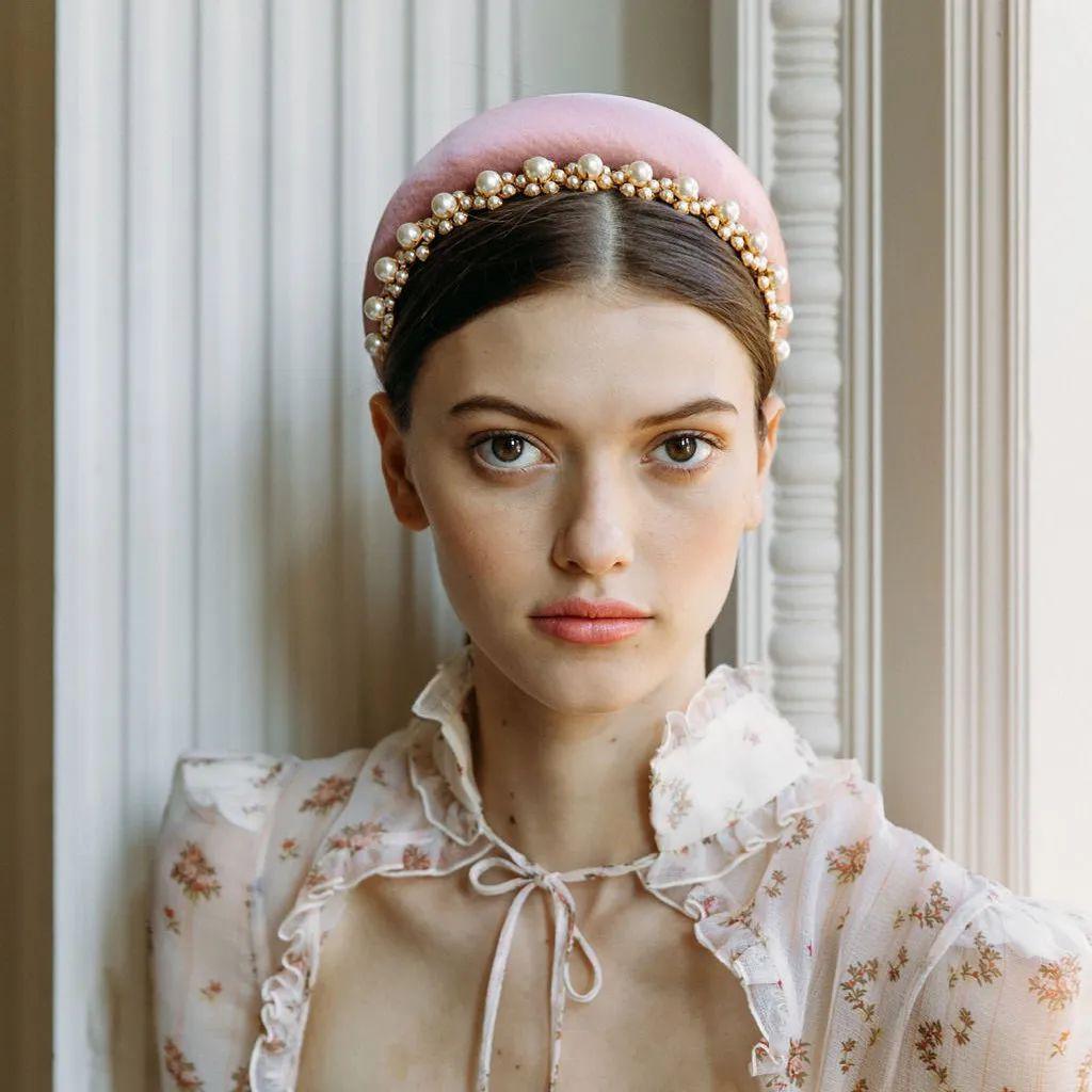 看完这些从小美到大的女神，你可能会种草这个单品