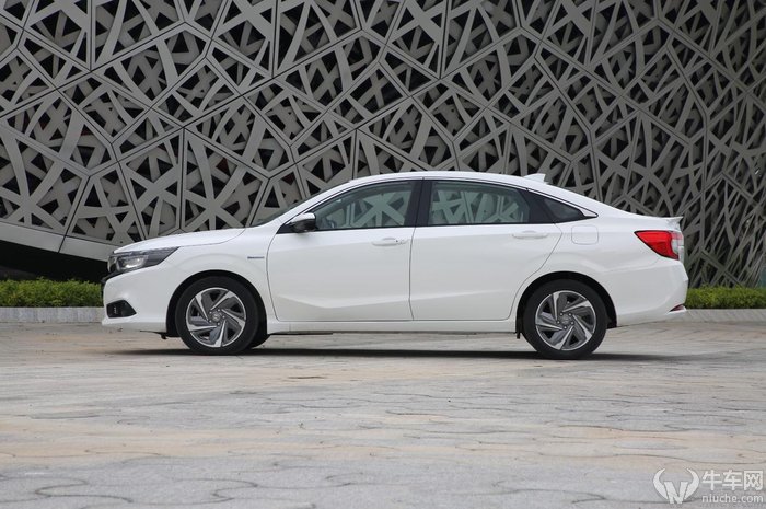 广汽本田凌派2019180turbocvt舒适版,试驾新款本田凌派锐混动
