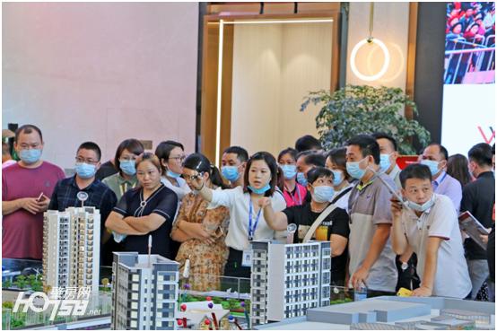 肇庆万达广场最新二期楼盘,肇庆万达广场一期大都会华宅