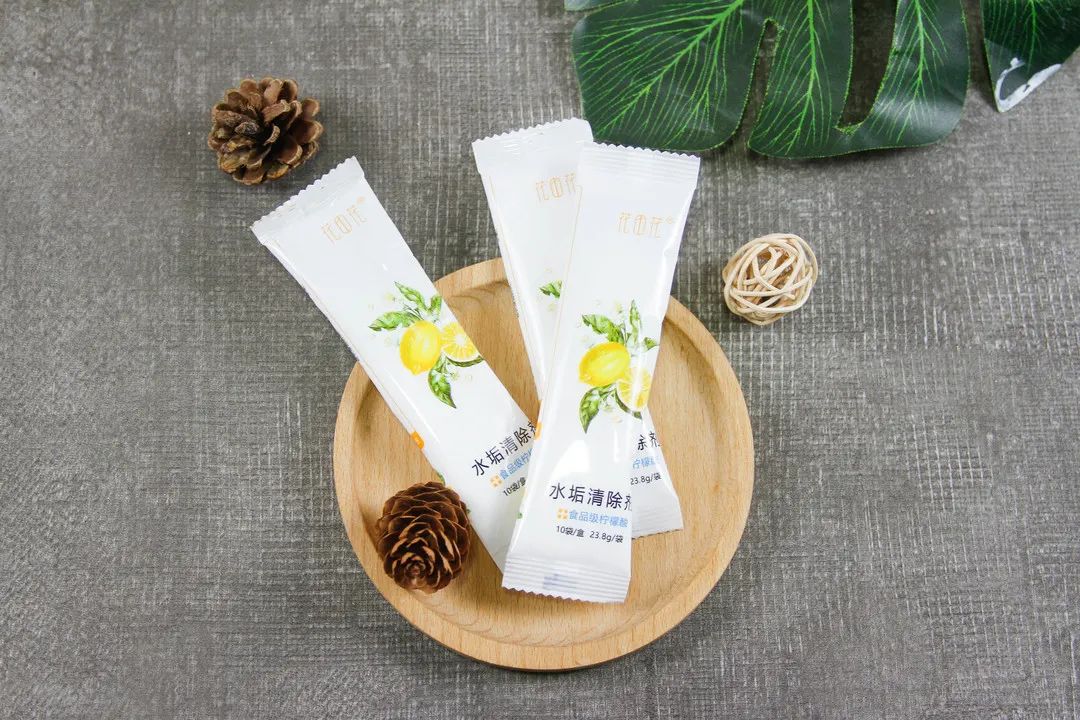 怎样去除热水壶里的水,怎么清理热水壶里面的脏水