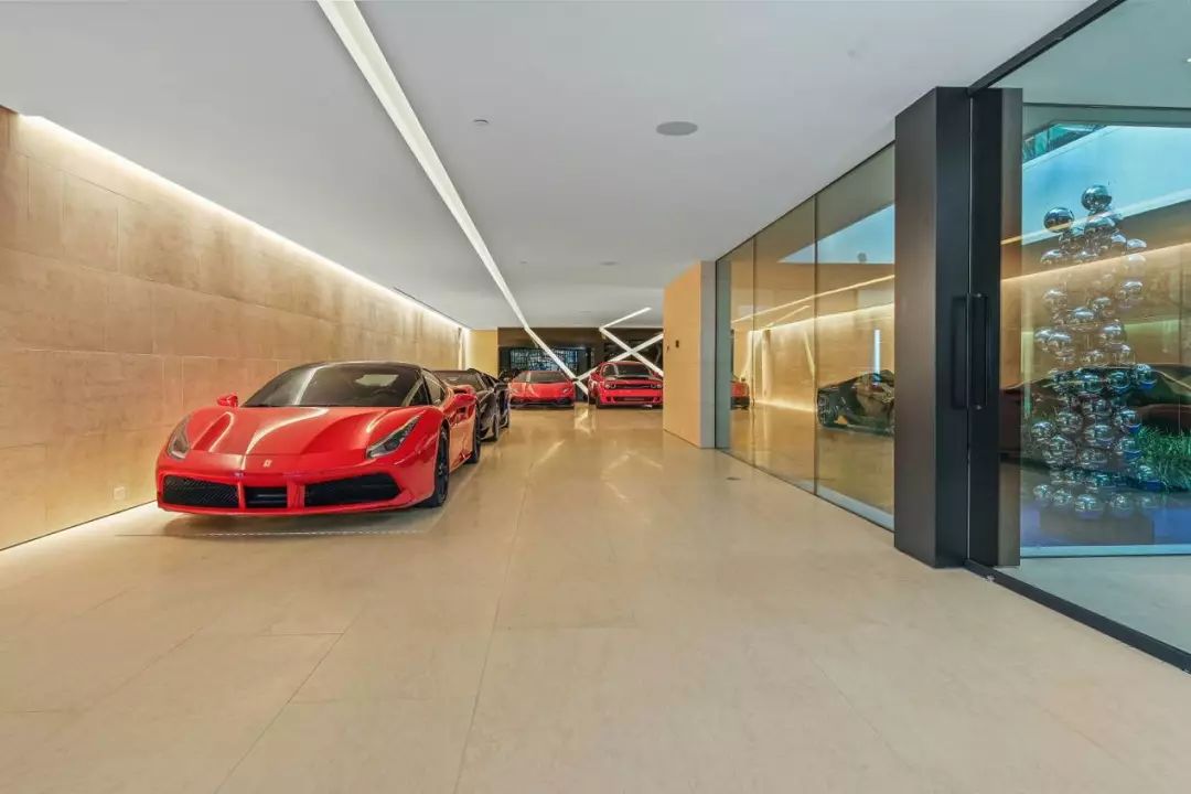 给大家介绍一下3000万的豪宅,价值10亿这样的豪宅你见过吗