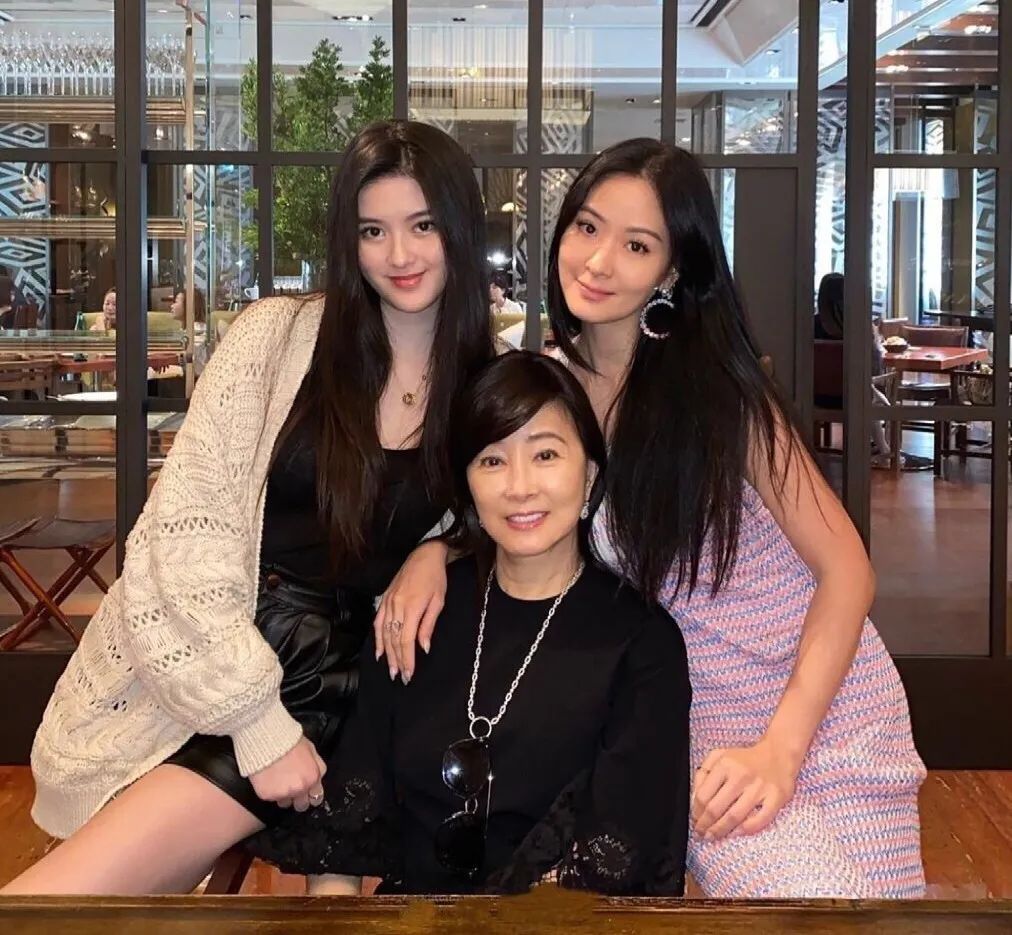 台湾第一名媛怎么被拉下神坛,台湾第一名媛女孩