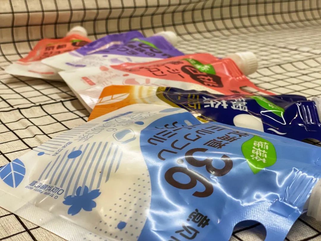 品尝10款奶茶,网红手摇奶茶都有什么口味