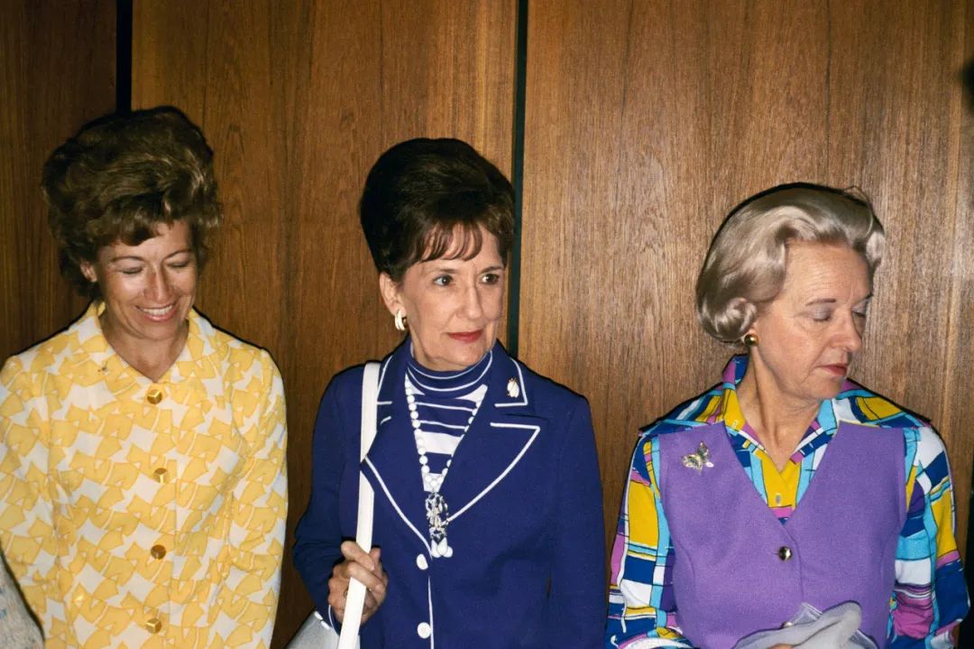 大师|传奇摄影师用一台禄来35，讲述近50年艺术旅程幕后的故事