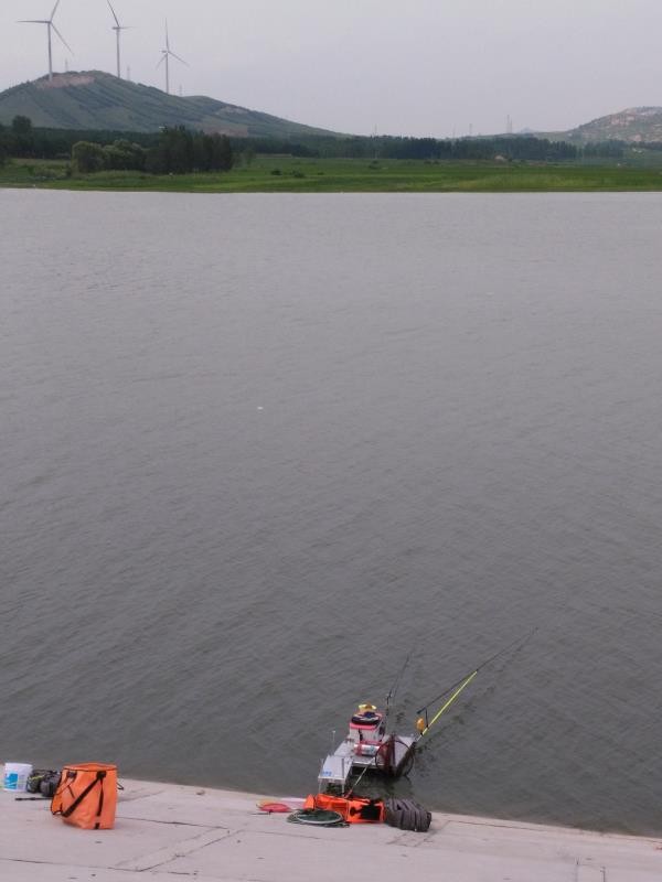 矶竿滑漂钓鱼效果如何,矶竿滑漂远投钓鲫鱼用什么饵