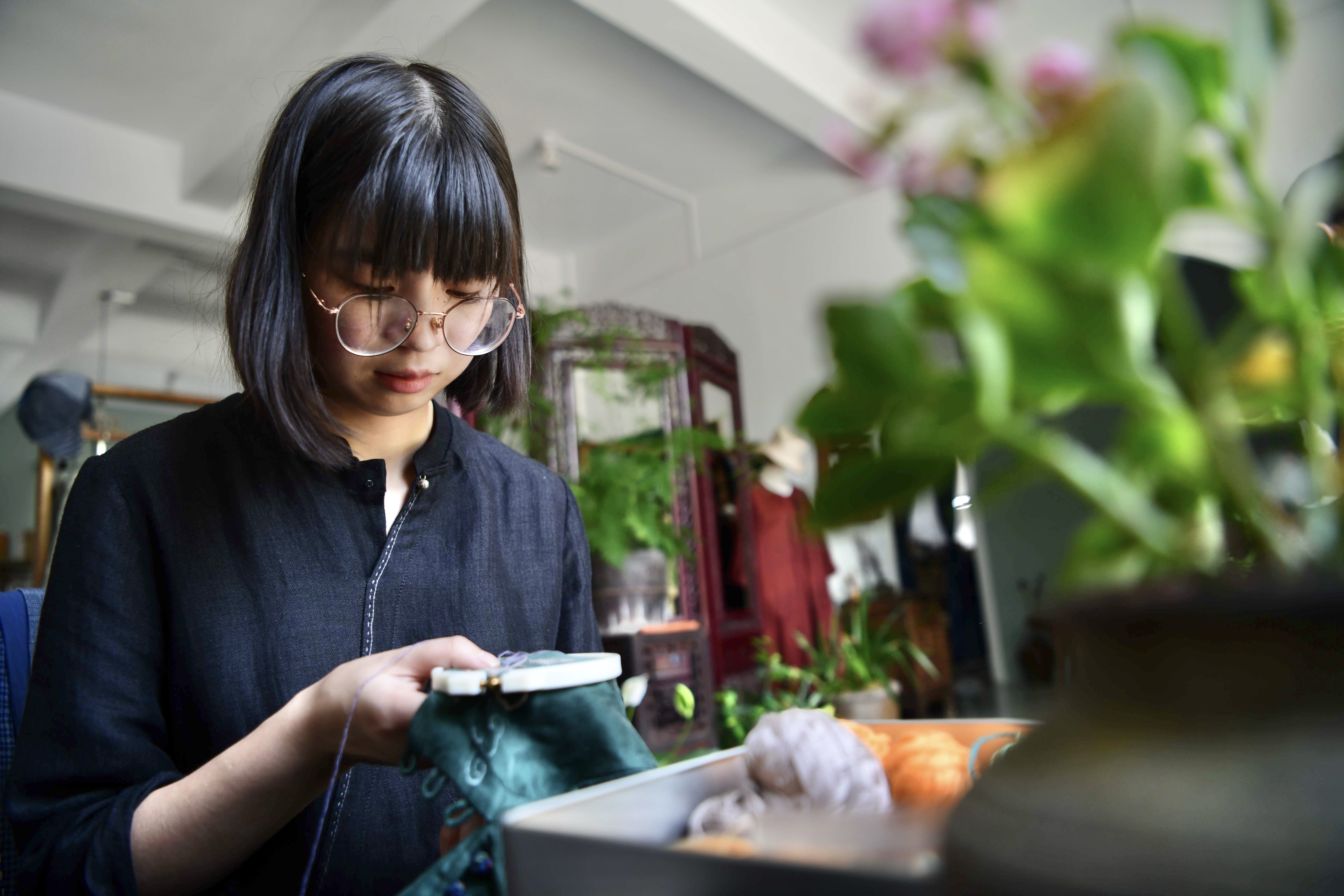 娴欐睙鍢夊叴闄剁摲,娴欐睙闄剁摲澶