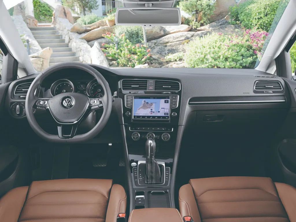 高尔夫进口2015款导购,二手车个人出售3万5万大众高尔夫