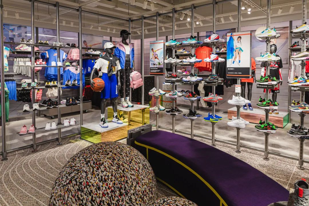 全球nike三大门店,广州nikerise概念店