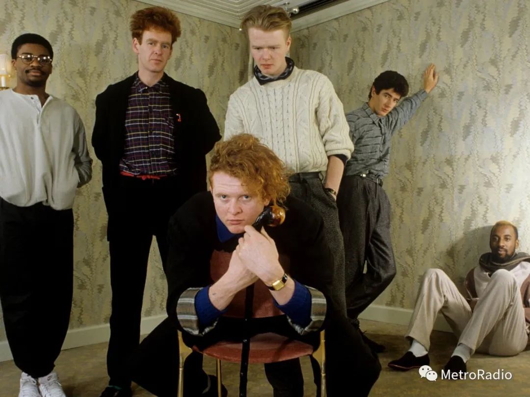 Hey！我们是来自Manchester的就是红乐队！|PluStar