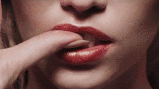 科普口红,口红出汗还继续用吗