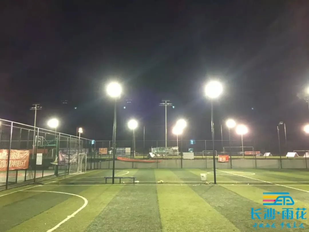 放假哪里有学游泳的地方,放假哪里游泳最好玩